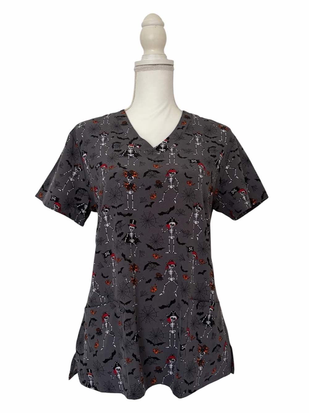 GT Performance Gray Halloween Skeleton Print Nursing Scrub Top Women’s Medium
